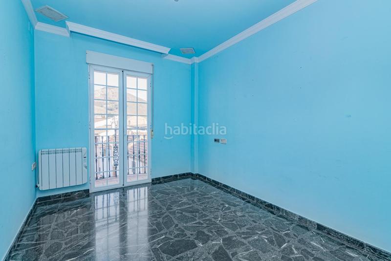 Foto a29eda65-ace2-442e-ad2f-bed34f7e867e. Casa adosada venta de casa haciendo esquina y lista para entrar a vivir en Pinos Puente