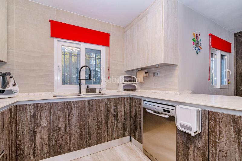 Foto c7be0c73-b29e-4b6a-b8b2-97b54a293bb4. Casa pareada en calle abetos ur.monteluz descubre tu nuevo hogar sin honorarios al comprador en Peligros