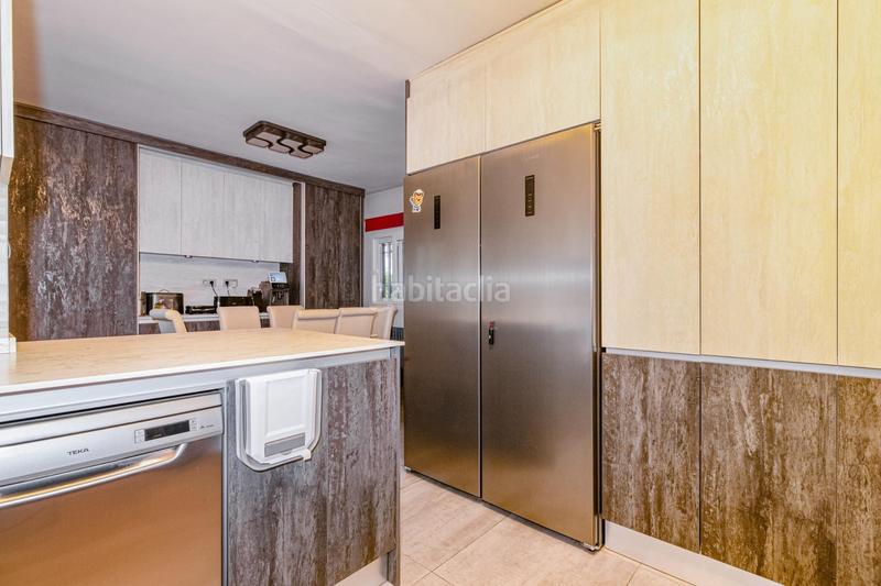 Foto d0965303-7734-46fa-a720-edc23a225256. Casa pareada en calle abetos ur.monteluz descubre tu nuevo hogar sin honorarios al comprador en Peligros