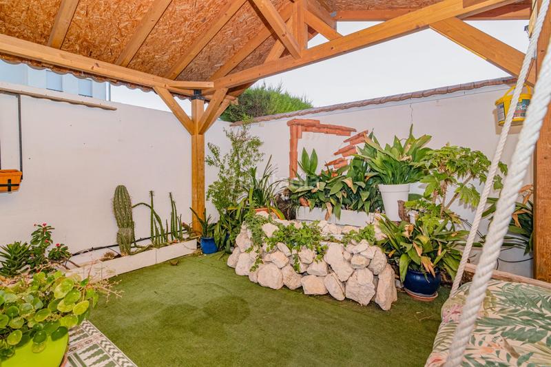 Foto f0679067-1d17-4112-8f76-53f0479133fc. Casa pareada en calle abetos ur.monteluz descubre tu nuevo hogar sin honorarios al comprador en Peligros