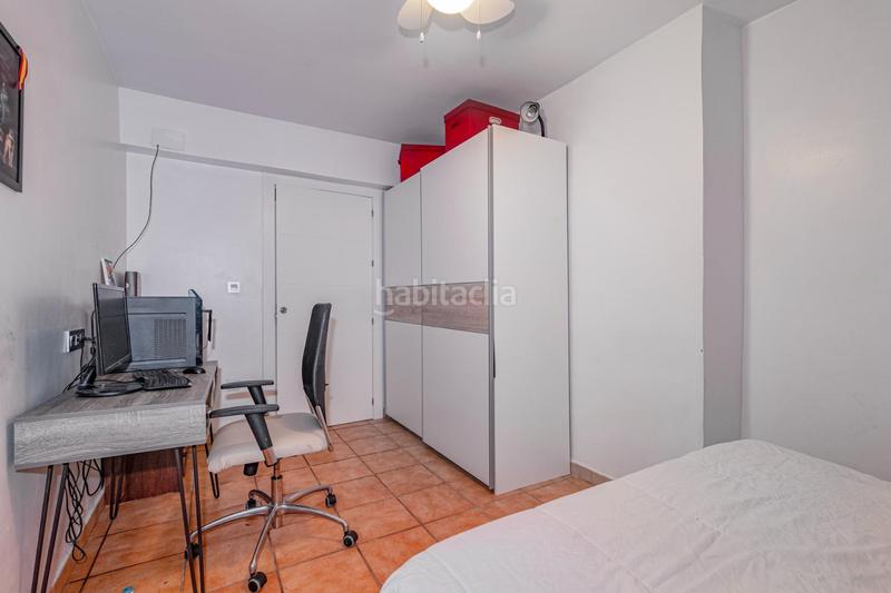 Foto f3d4ead6-a8ce-46c1-aa34-69a80105079b. Casa pareada en calle abetos ur.monteluz descubre tu nuevo hogar sin honorarios al comprador en Peligros