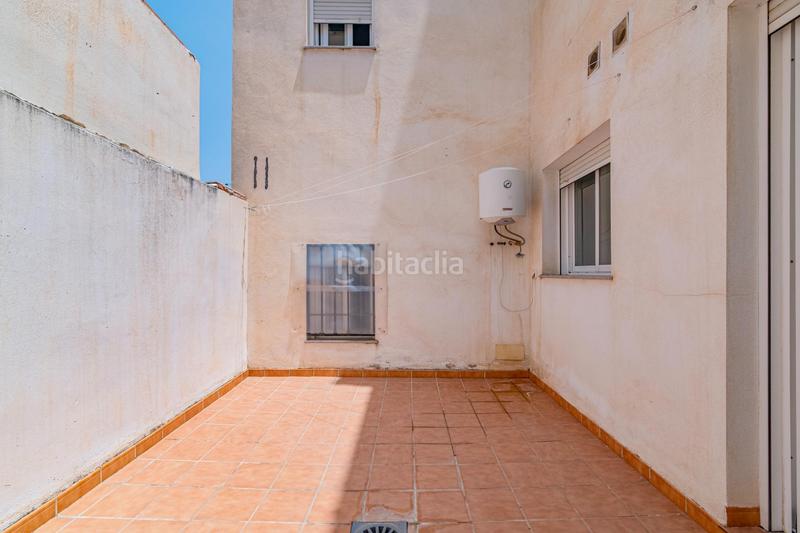 Foto 8604d634-9dc0-41a7-a09d-b664f57706e2. Apartamento bonito piso con patio y garaje en La Zubia Ciudad Zubia (La)