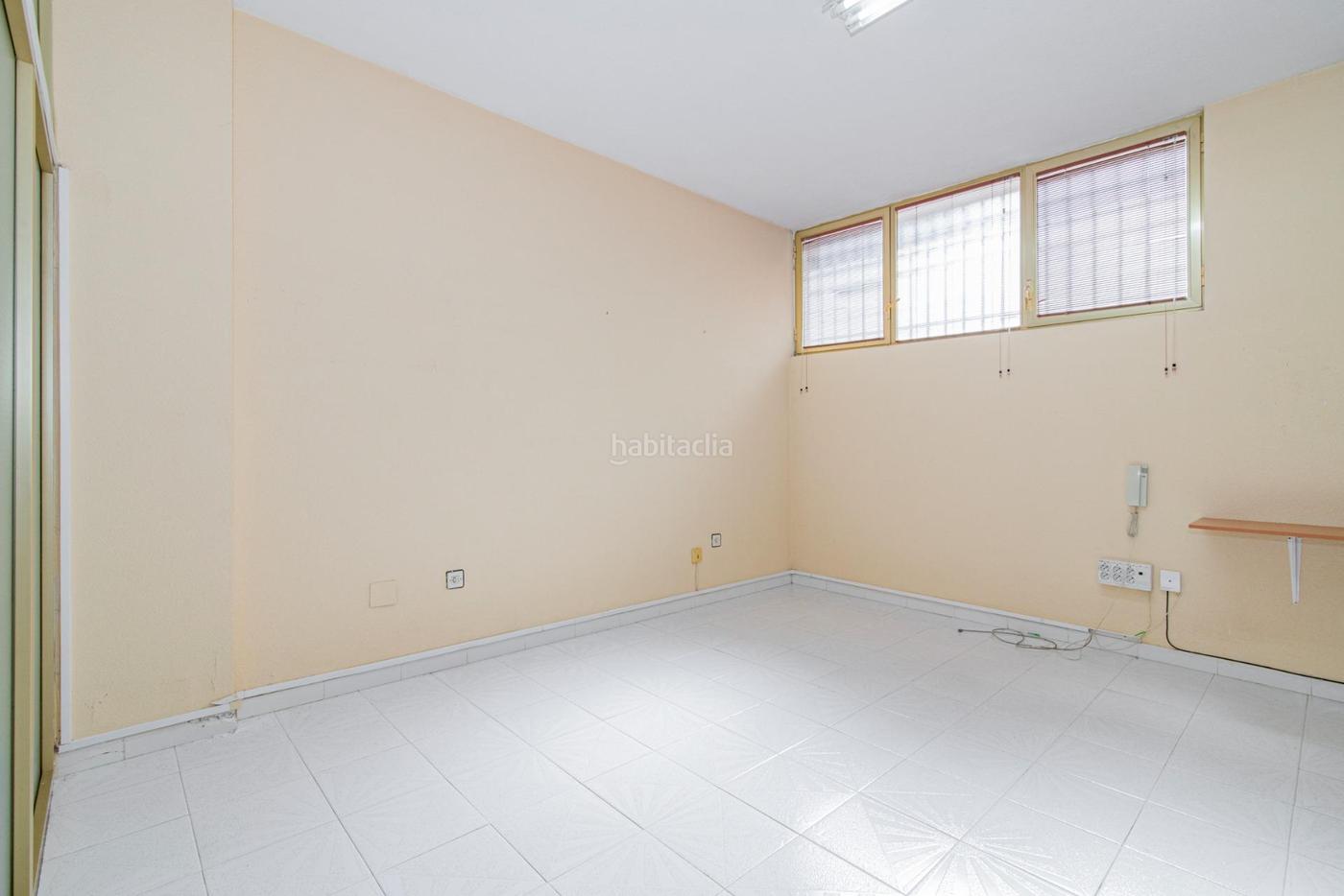 EN VENTA EN LA ZUBIA Zubia (La)