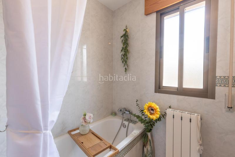 Foto 376eccf3-c959-4ae9-a110-f3de7e091533. Casa pareada chalet en gojar por solo 239.900!!! en Gójar