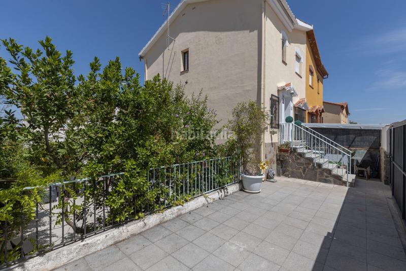 Foto 6515434a-49a3-4514-9891-114dbcc90c6d. Casa pareada chalet en gojar por solo 239.900!!! en Gójar