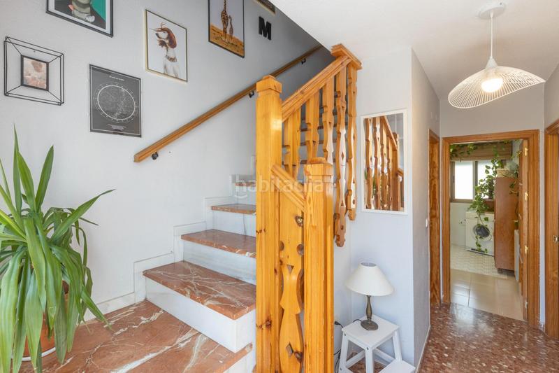 Foto b1cc6bb9-2a76-4991-b73a-c4bb92b5fa0a. Casa pareada chalet en gojar por solo 239.900!!! en Gójar