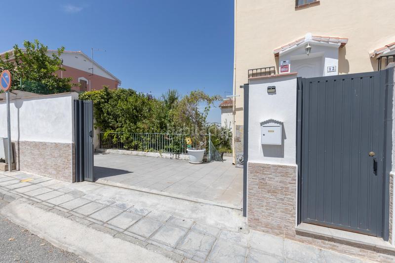 Foto c495cdcd-725c-4bb2-bd82-01b670f7c9bf. Casa pareada chalet en gojar por solo 239.900!!! en Gójar