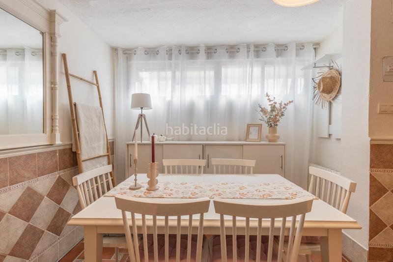 Foto d6fcb65b-bbbd-4ddb-a7f4-9fc5d44772b9. Casa pareada chalet en gojar por solo 239.900!!! en Gójar
