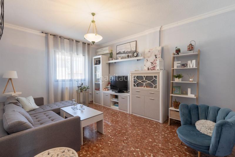 Foto f85bec9a-da88-4326-97ba-7d1012dae650. Casa pareada chalet en gojar por solo 239.900!!! en Gójar