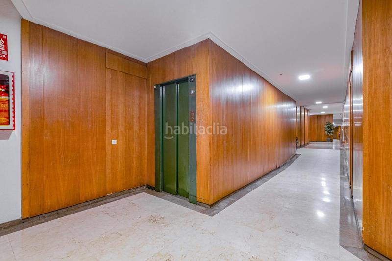 Foto 9dc8d93e-32e8-47f7-8645-fafbabfd89a1. Piso donde la elegancia se encuentra con la ciudad piso premium en zona de alta demanda en Granada