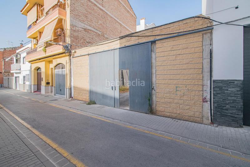 Foto 7afd1246-e427-4bfa-b549-6bf1ab91d4fe. Terreno residencial pensando en construir tu propia casa o mejor, hacer un bloque de pisos?, pues aquí tienes el solar en Maracena