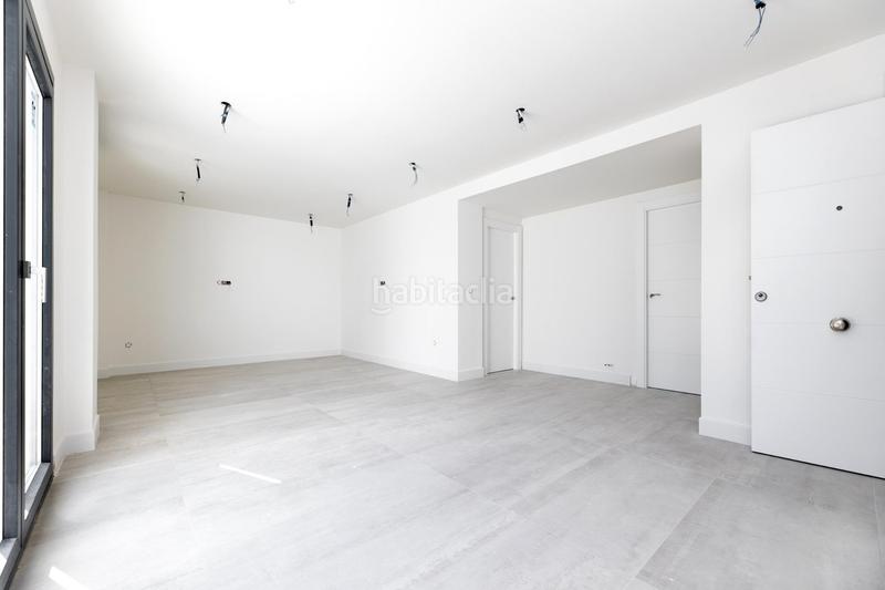 Foto 165a1208-276a-49e7-be6f-48065ce8a414. Casa vivienda a estrenar y muy amplia con magnificos acabados en Armilla
