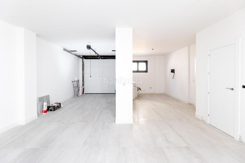 Foto 61b3e91d-caf9-4af6-b0bc-2275c764f384. Casa vivienda a estrenar y muy amplia con magnificos acabados en Armilla