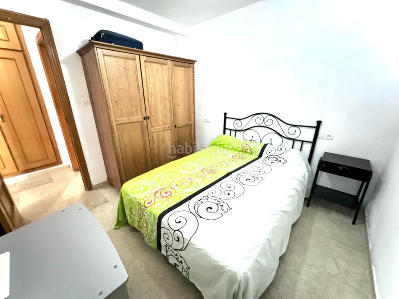 Foto 5aac1769-b221-454c-bc57-25ee7ff2bb98. Planta baja se vende piso . en Cenes de la Vega