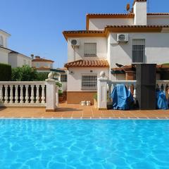 Maison jumelée  Calle castaños ur.monteluz. Tu nuevo hogar en monteluz comodidad, eficiencia y naturaleza en