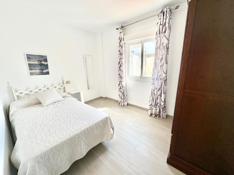 Foto 9ac06e1b-69ee-4b09-a7a3-bf80fdefe456. Pis a Centro Salobreña