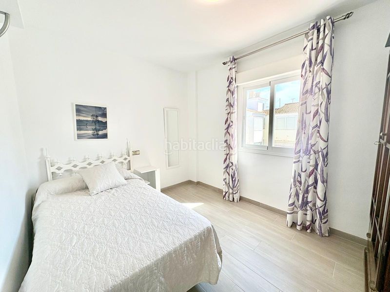 Foto aa0b3848-c339-44b7-a1f5-6e31c5f0f3f7. Pis a Centro Salobreña