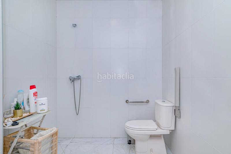 Foto 0c792786-7475-45ae-ab17-9ebd5fc60336. Geschäftsraum in Fígares Granada