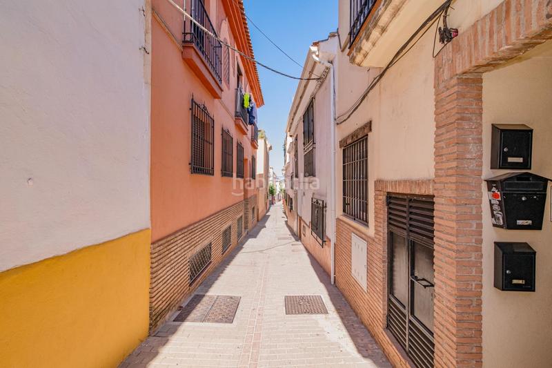 Foto 467e031c-dd3a-43a9-bb27-76df86462ead. Appartamento in calle higueras 19 in La Zubia Ciudad Zubia (La)