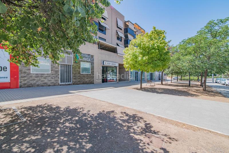 Foto b7039371-4715-425c-9ac8-ca595d87c8ba. Local commercial dans Av. F. Garcia Lorca - Nueva Estación Autobuses Granada