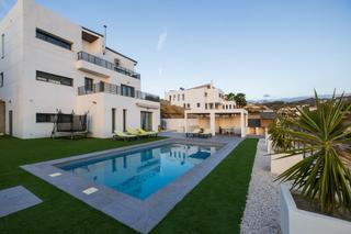Chalet  Calle cenes de la vega. Chalet independiente en altos de la zubia tu refugio soñado