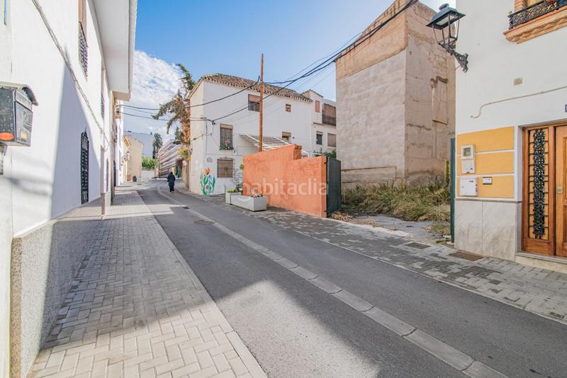 Foto 3a8994c5-84e0-4e1f-ab65-83e4dae1156f. Terrain résidentiel dans calle campanario 21 dans Cájar