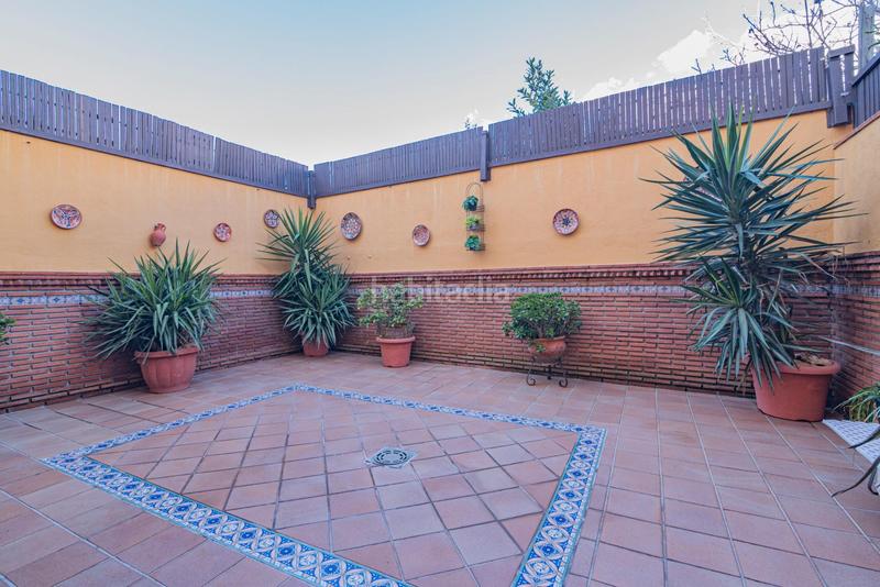 Foto 09ad641a-7c44-4f72-a2a6-5a10fe588cf6. Casa bifamiliare con riscaldamento parcheggio in Híjar Gabias (Las)