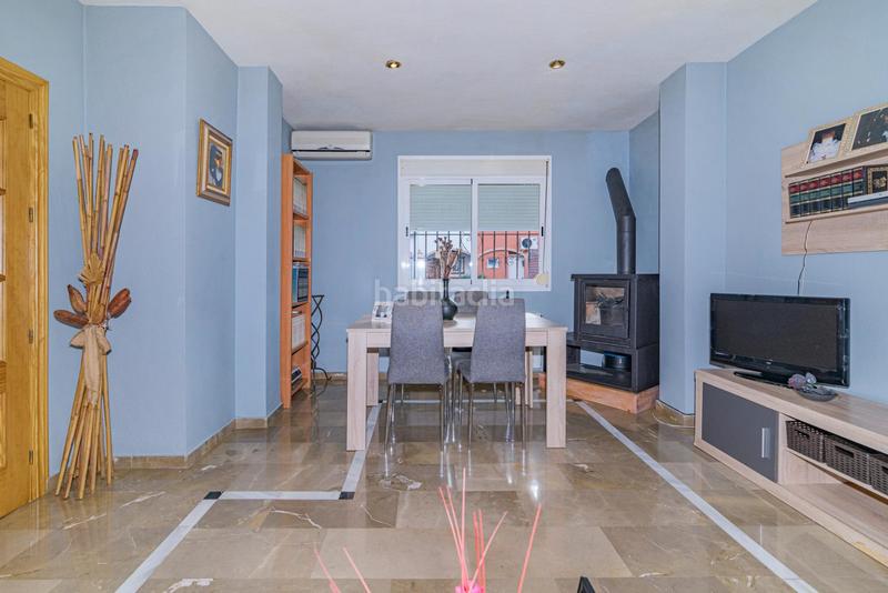 Foto 87164d85-c0ba-4fd6-9ef4-c47531e0b317. Casa bifamiliare con riscaldamento parcheggio in Híjar Gabias (Las)