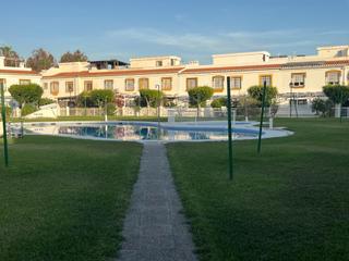 Reihenhaus  Urbanizacion  urbanizacion mare nostrum 2. Chalet adosado en salobreña playa, urb. privada con piscina y ja