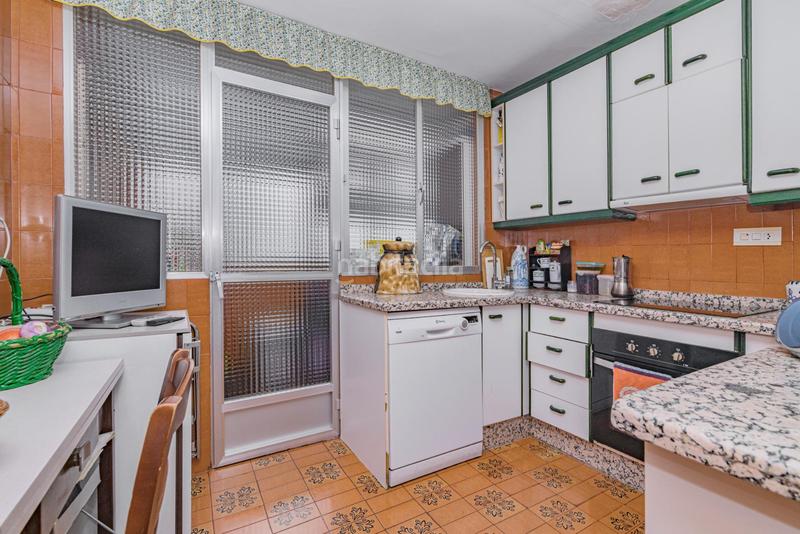 Foto a44b0a0d-77c0-4fe8-851a-a1fea6a6e9d5. Etagenwohnung mit heizung in Cervantes Granada