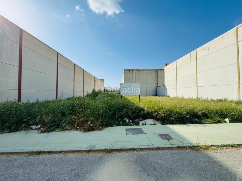 Foto 0ab4b79a-0753-4cc5-81ea-90d0cb9a5c2d. Wohngrundstück in calle madroño 15 in Atarfe