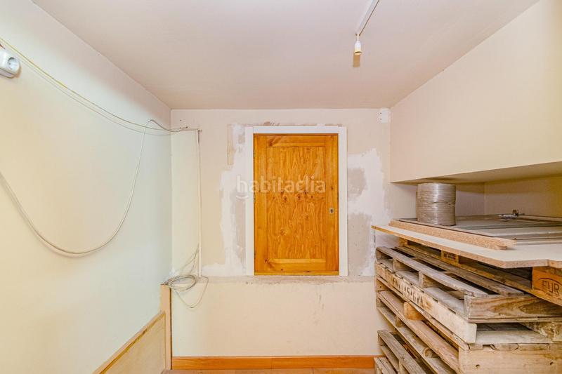 Foto 299cd0f8-c998-4b19-ae31-20f7e7893c9f. Locale commerciale in Cenes de la Vega