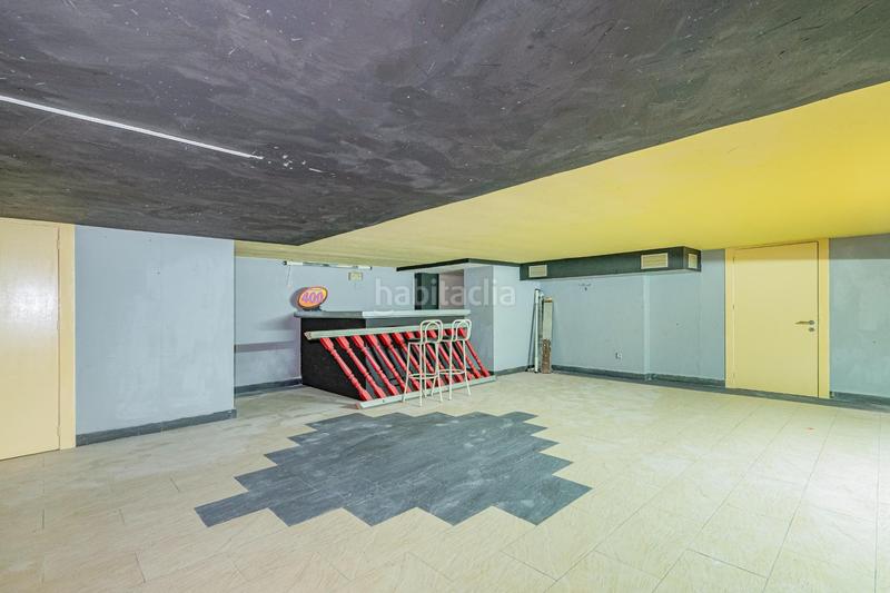 Foto 4c40877f-17f0-4da6-a856-c9305ea9b562. Locale commerciale in Cenes de la Vega