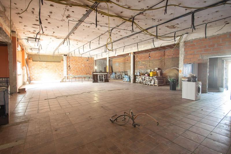 Foto 8de26547-cd4e-43ab-a7fa-82d22bd7af54. Business premise in Ayuntamiento Alhendín