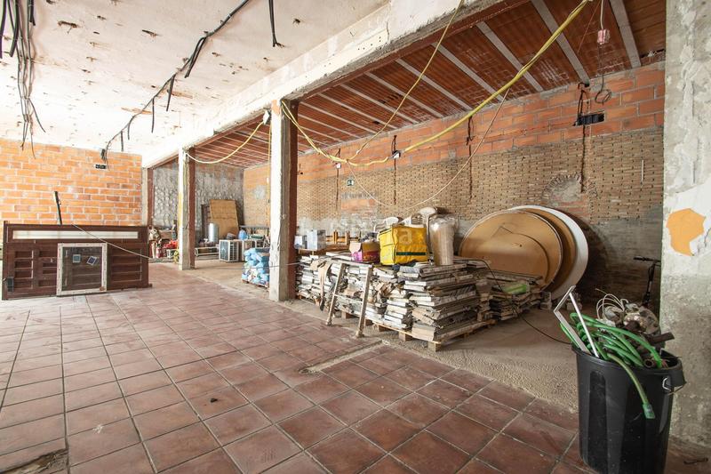 Foto fe4a584e-06f5-43e0-b2a5-ac07808b23dc. Business premise in Ayuntamiento Alhendín