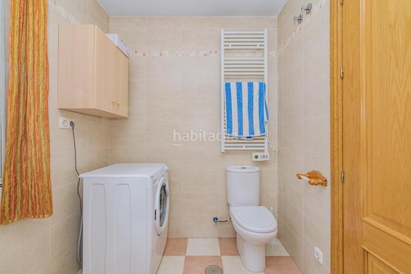 Foto d6bf0c9e-e103-41e5-ba93-5f36e3d4bb99. Maison jumelée avec chauffage parking piscine dans Purchil Vegas del Genil