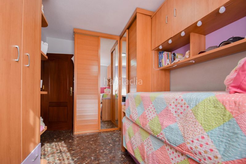 Foto a078a292-a4de-44eb-bd23-4f9bd397963f. Casa adossada amb aparcament a Peligros