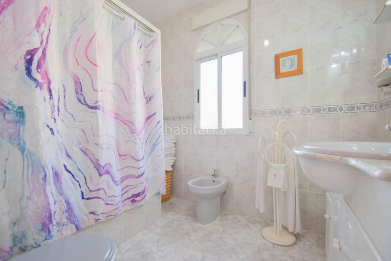 Foto cba0b8da-4610-4f43-9758-3164692afad9. Casa adossada amb aparcament a Peligros