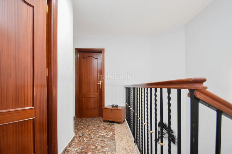 Foto f74cddb0-3b75-404b-8ee9-160498488ee8. Casa adossada amb aparcament a Peligros