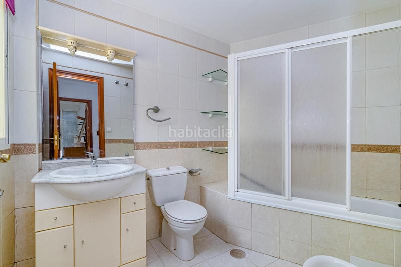 Foto e65ef665-cc61-4ca0-a365-07e887f7d216. Semi detached house with heating parking in Barrio de la Vega Monachil