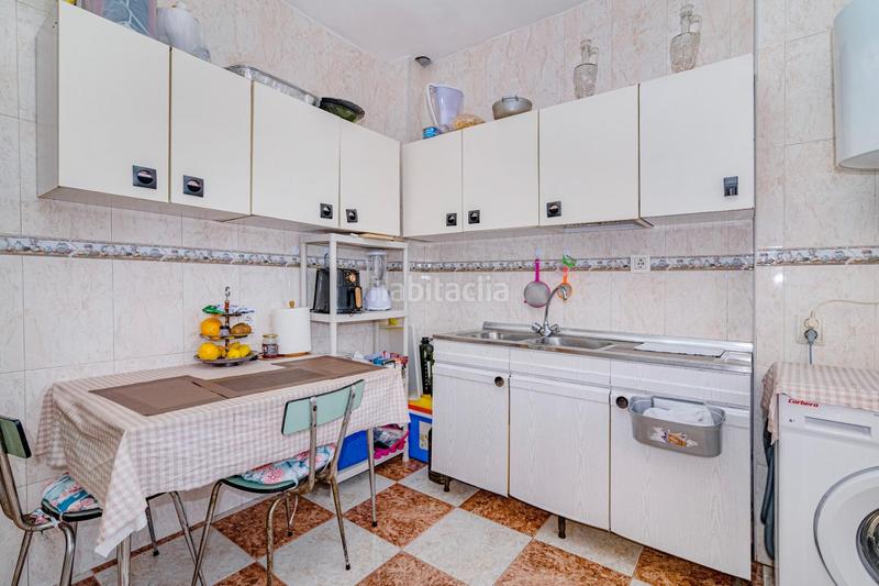 Foto b468737d-baa0-435f-a528-1668cda495c8. Appartamento in Barrio de Zaidín Granada