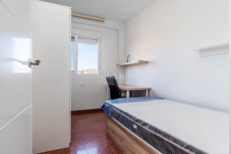 Foto b6e59b89-4793-45f7-a7a8-61b3d3bc2d67. Appartement dans Cartuja Granada