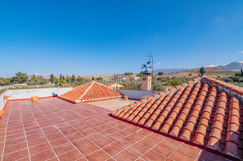 Foto b258465b-9614-4bb5-a79e-4f9c0f1846bb. Xalet amb aparcament piscina a Gójar