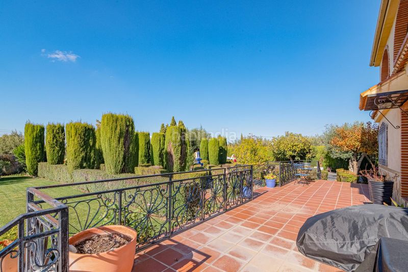 Foto c47863f4-4e7f-42a1-85aa-3970ab6f2b1c. Xalet amb aparcament piscina a Gójar