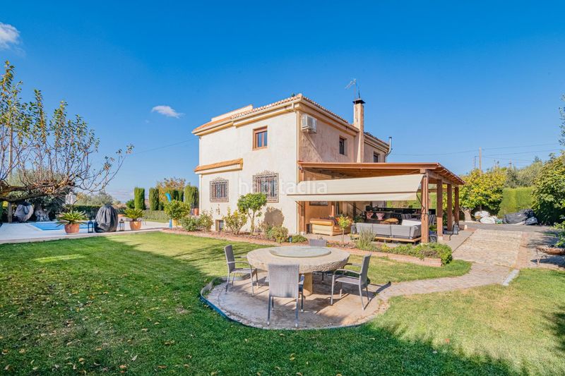 Foto d41516a9-39a9-4940-bd4d-92e6905170fc. Xalet amb aparcament piscina a Gójar