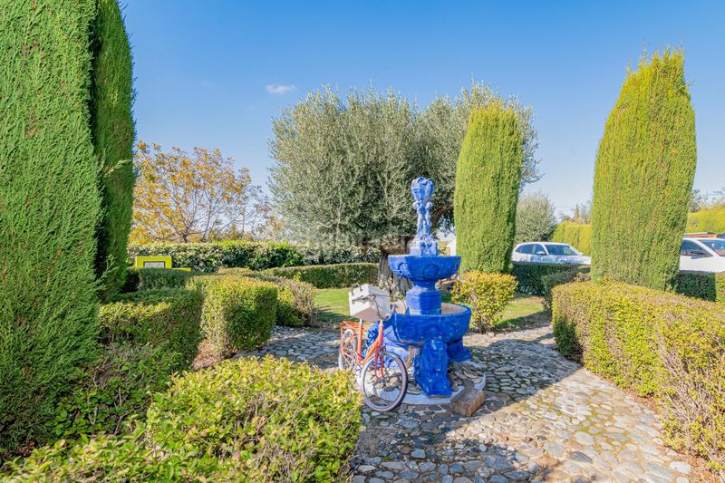 Foto f0fffcb3-a0d7-4b58-8f58-714b60267e3d. Xalet amb aparcament piscina a Gójar