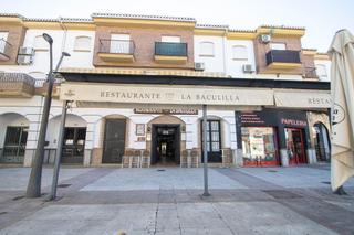 Location Local commercial à Avenida avenida de la hispanidad, 20 20. Oportunidad laboral asegurada !!!!