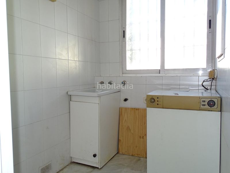 Foto 94c2a0ef-6ada-472a-a3f7-7b631301b215. Pis amb aparcament a Camino de los Neveros - Serrallo Granada