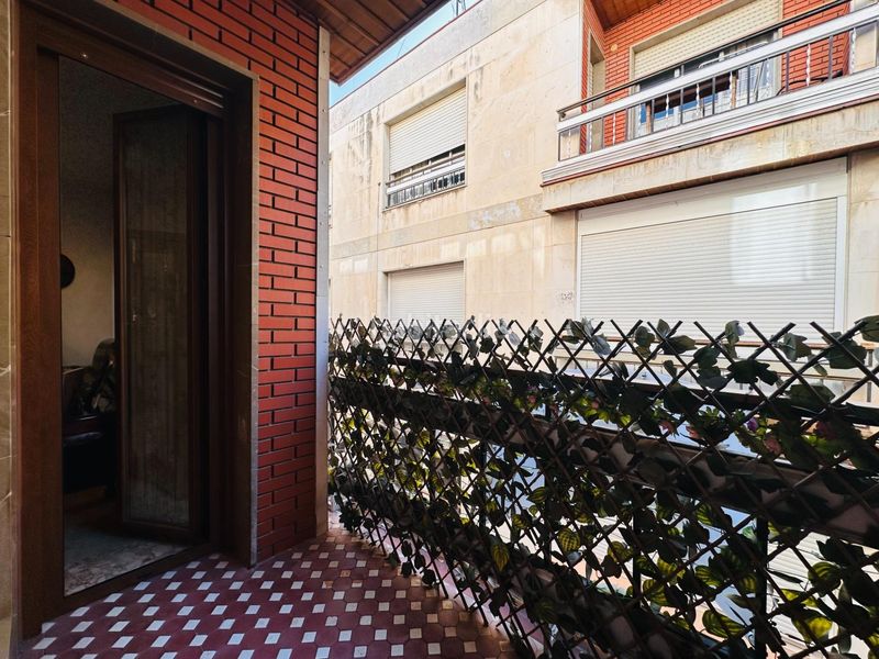 Foto 1c9c681c-5e85-44c4-96a0-66a5f1985af8. Pis amb aparcament a Centro - Sagrario Granada