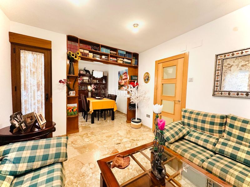 Foto ec29715f-a979-4f50-8bfa-5f904b0e92b4. Pis amb aparcament a Centro - Sagrario Granada